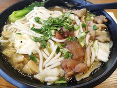 -鑫花溪牛肉米粉(文星广场店)