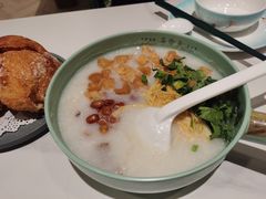 荔湾艇仔粥-喜势点·糖沙翁手工茶点·本地人茶居(永庆坊店)