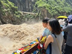 -丽江虎跳峡景区-售票处