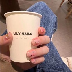 -LILY NAILS美甲美睫