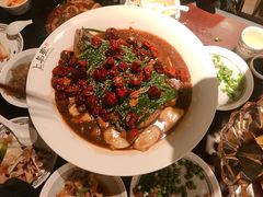 葱焖鱼头-上名堂·鱼头好吃(体育场路店)