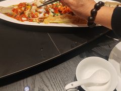 -艳阳天民俗村(公园路店)