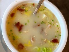 鸭架汤-月福京味斋·烤鸭店·北京菜(鼓楼总店)