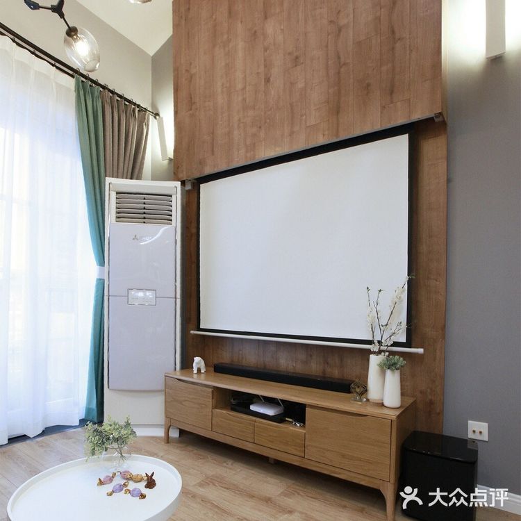 业主新婚在即，这是一套顶楼带阁楼的老公房改造