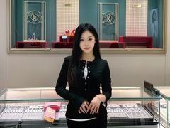 -王府井百货熙地港店