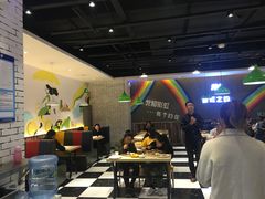 -梦航彩虹之约自助餐厅(华府天地店)