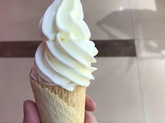 -蜜雪冰城(动物园地铁A口旁小吃街店)
