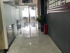 -啄木鸟美国留学(顺城东塔店)