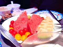 -肆月河豚·新淮扬菜·烤鸭(中关村店)