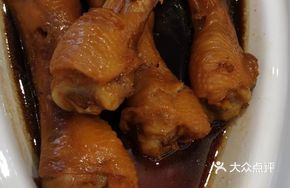 Braised Chicken Feet with Fermented Black Beans