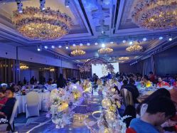 -曼格纳婚礼艺术中心(张江店)