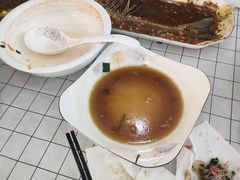 -月落乌啼餐馆