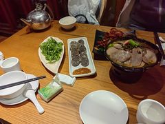 -隔壁老王·家常云南菜(花巷店)