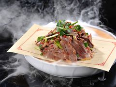 -川流不息·地道川菜·小龙虾(松东路店)