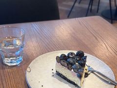 青柠檬蓝莓酸奶芝士蛋糕-Wagas沃歌斯(合生汇店)