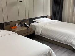 -雲宜贵宾舍酒店(深圳龙东地铁站店)