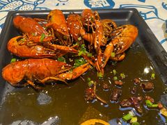 -松哥油焖大虾.小龙虾.黑鸭煲(海岸城店)