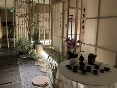 -梅间堂茶馆(绿地缤纷城店)