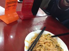 -陕味食族油泼面·小炒盖码面(双榆树店)