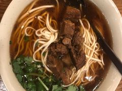 -李先生牛肉面大王(上海站南广场店)