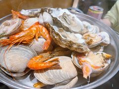 -川骄海鲜自助(王府井奥莱UP TOWN店原世界之花店)