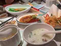 -金牌禄运·点心·啫煲(百信广场店)