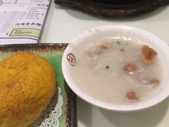 -新大咀港式茶餐厅(宝山万达店)
