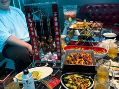 -路边边.炒菜烧烤.音乐餐厅(良乡长虹店)