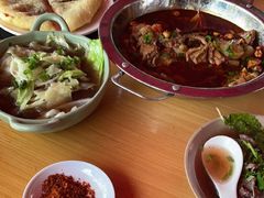 -大众跷脚牛肉馆·非遗传承单位(峨眉山店)