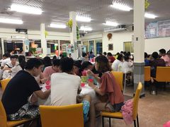 大堂-垦丁辉哥生鱼片