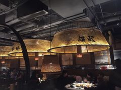 大堂-哥老官重庆美蛙鱼头(西湖银泰十一哥店)