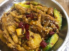 -江城燕子大排档(江汉路步行街店)