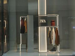 -ZARA(万达广场二七店)