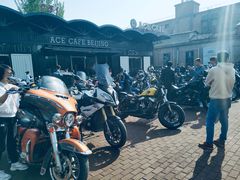 门面-十二小节BAR·COFFEE·ACE&CLUB·火车咖啡厅(751店)