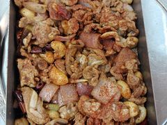 -老东镇啤酒屋海鲜加工·蒸汽海鲜·海鲜烧烤(台东店)