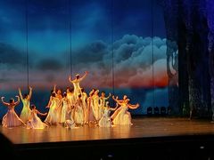 -交通银行前滩31演艺中心