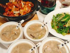 -滋粥楼·顺德菜(番禺广场总店)