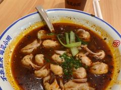 -遇见小面(东方宝泰店)