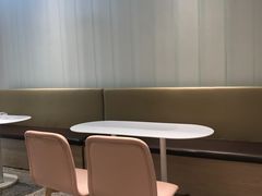 大堂-奈雪的茶(湖滨银泰in77C区PRO店)