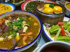 青椒毛血旺-卞氏菜根香·川菜(青羊万达店)