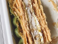 开心果拿破仑-FANEN法念·烘焙·甜点(万象城店)