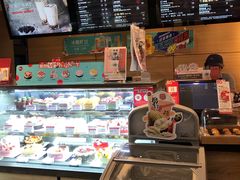 -85度C(生甜甜圈研究工坊·上海松江人民北路店)