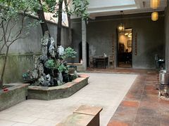 -壹零贰小馆(桂城石啃店)