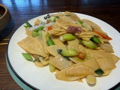 -民间瓦缸煨汤館(嵩山路店)