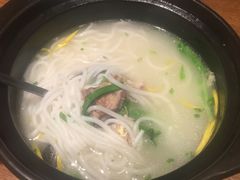 -云海肴·汽锅鸡·云南菜(天山百盛优客店)