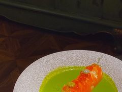 牛油果挪威三文鱼配鱼子酱-格鲁·秀色Georgia’s Feast