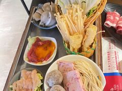 -咕嘟草帽鱼·牛奶一样的鲜鱼汤(天鹅湖万达广场店)