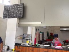 -容里煲仔饭(利丰北路店)