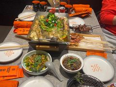 -鸣记脆皮烤鱼·海鲜烤鱼(马栏店)