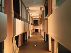 -涨巢·潮玩水疗局